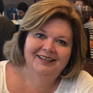 Meet your Posher, Suzanne